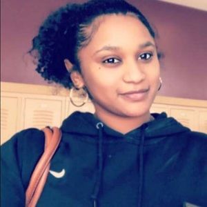 Meet your Posher, Sara